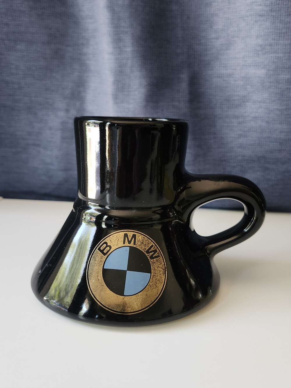 Vintage BMW FELTMAN LANGER BLACK W/GOLD & BLUE LOGO COFFEE CUP MUG